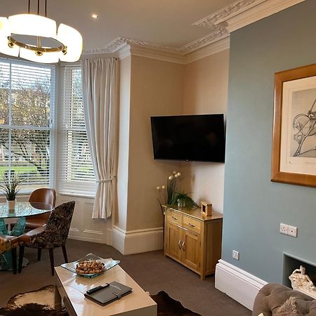 Strathmore Apt Scarborough, Pool, Gym, Parking Buitenkant foto