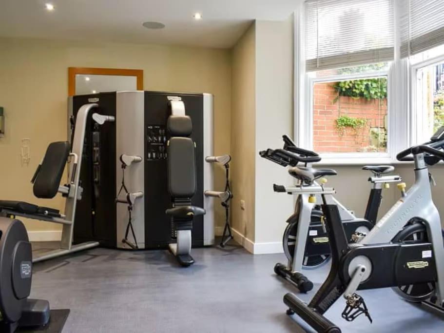 Strathmore Apt Scarborough, Pool, Gym, Parking Buitenkant foto