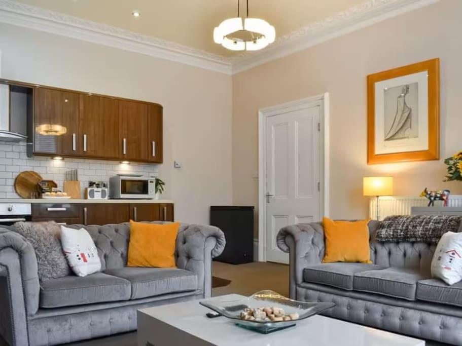 Strathmore Apt Scarborough, Pool, Gym, Parking Buitenkant foto