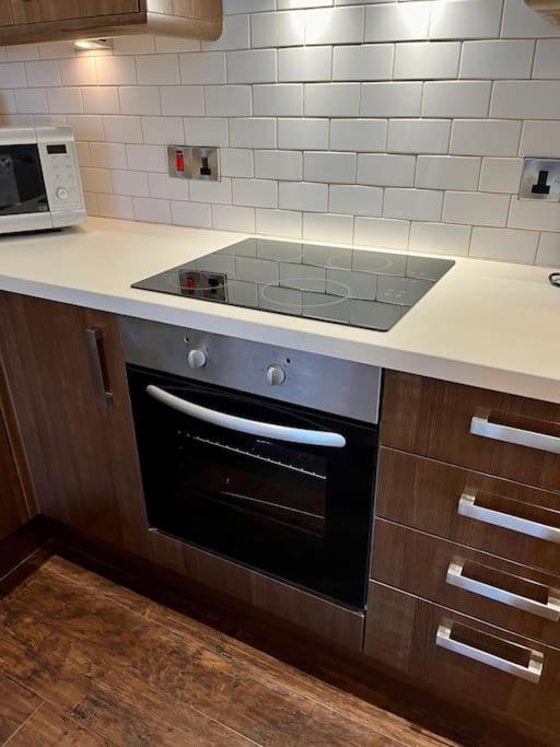 Strathmore Apt Scarborough, Pool, Gym, Parking Buitenkant foto