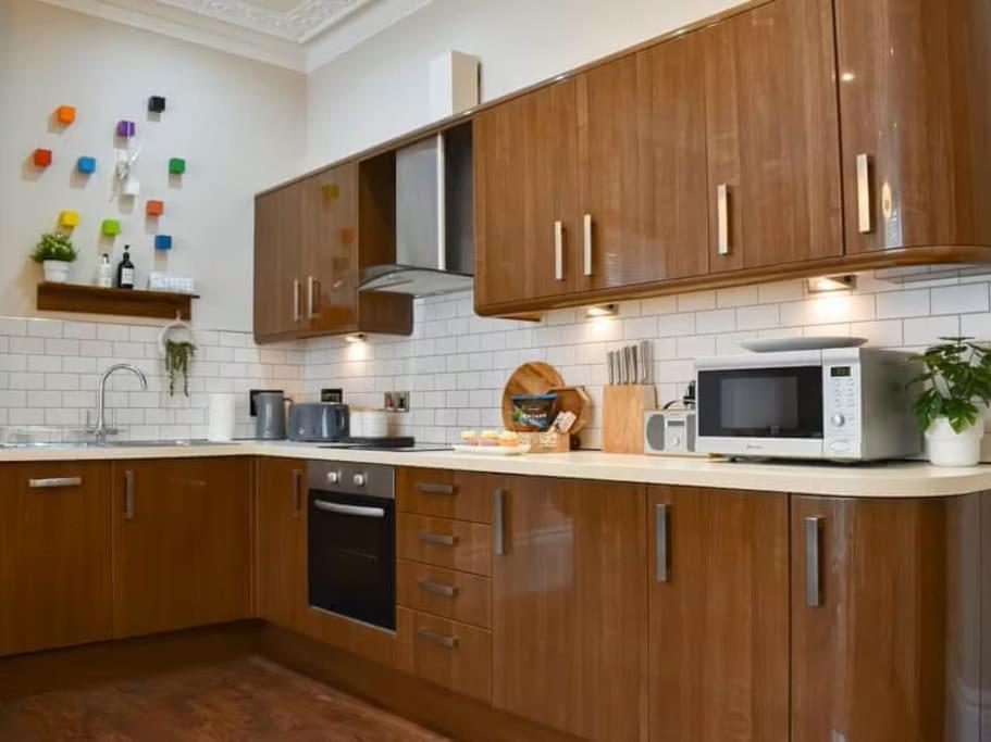 Strathmore Apt Scarborough, Pool, Gym, Parking Buitenkant foto