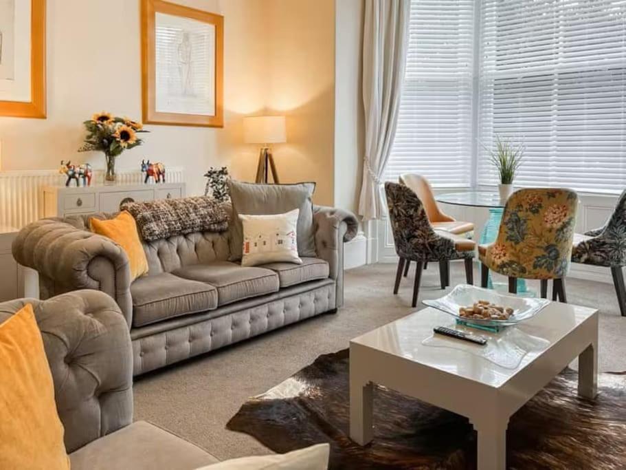 Strathmore Apt Scarborough, Pool, Gym, Parking Buitenkant foto